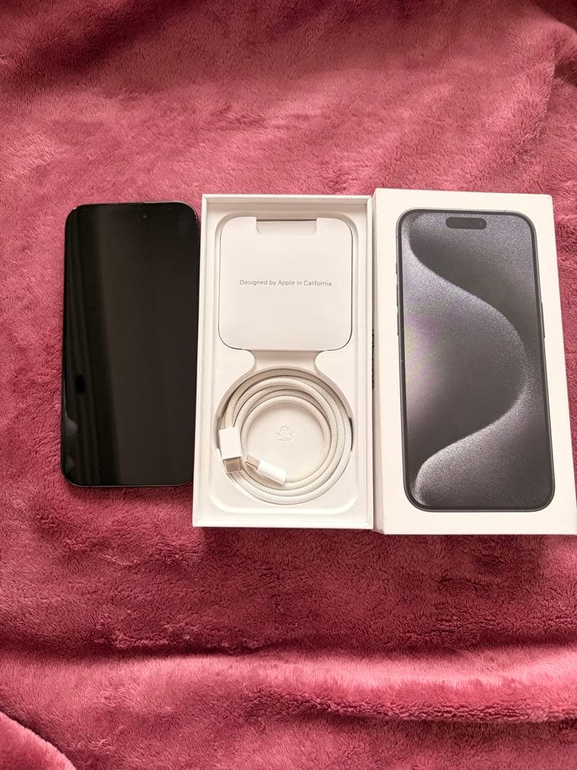 Apple iPhone 15Pro 256G ブラック 本体