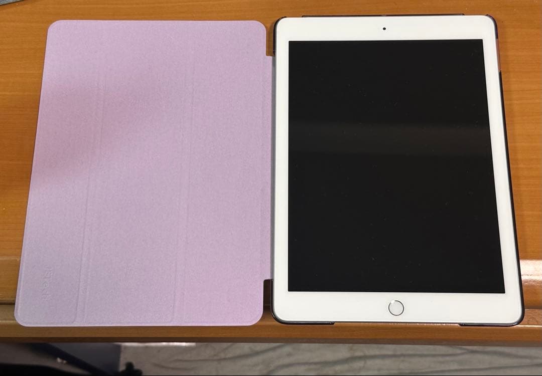 iPad 第6世代 Wi-Fi + Cellularモデル