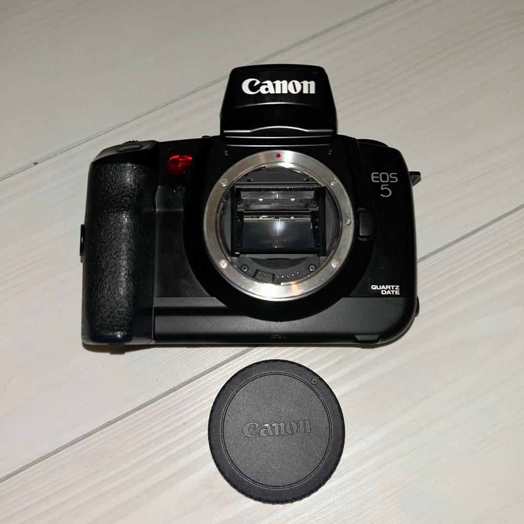 Canon EOS 5QD+EF 28-105mm+EF 100-300mm付き