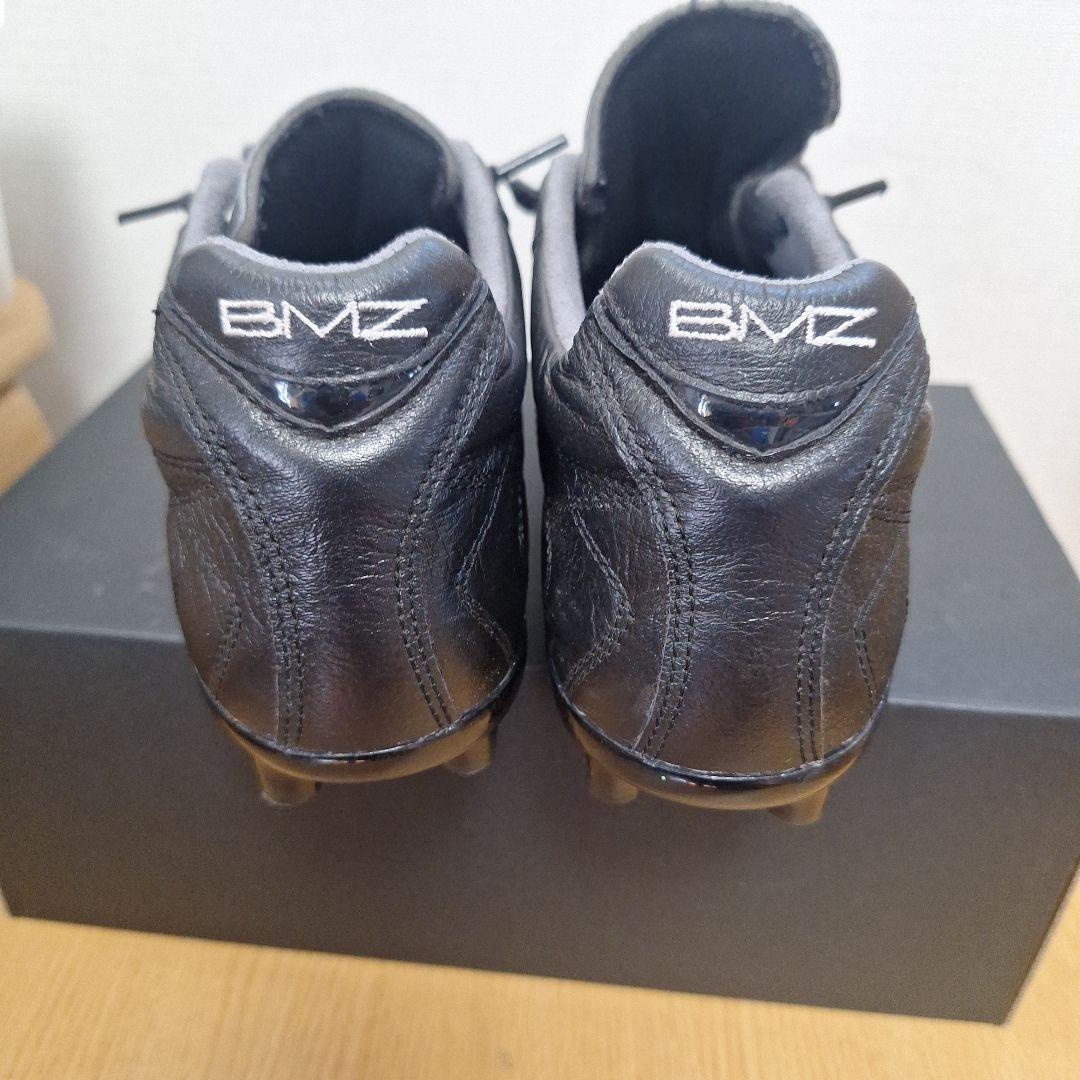 BMZ社製 蹴王　24.0