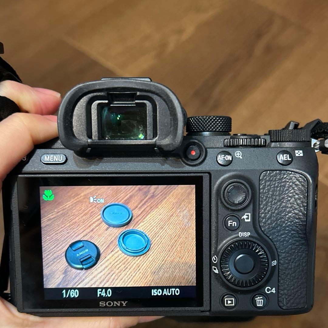 動作確認済み SONYソニーα7 III ボディ ミラーレス ILCE-7M3