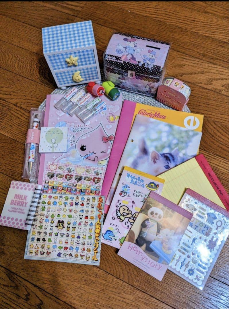 お気軽にコメント下さいです。レトロ　 ノート　ファンシーレトロ 　メモ色々