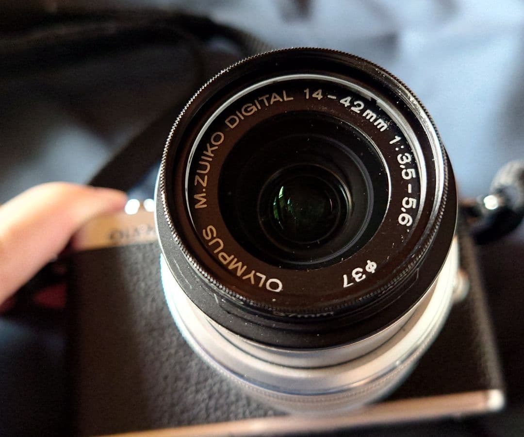 M*w様 OLYMPUS pen lite E-PL3 ミラーレスカメラ シルバ