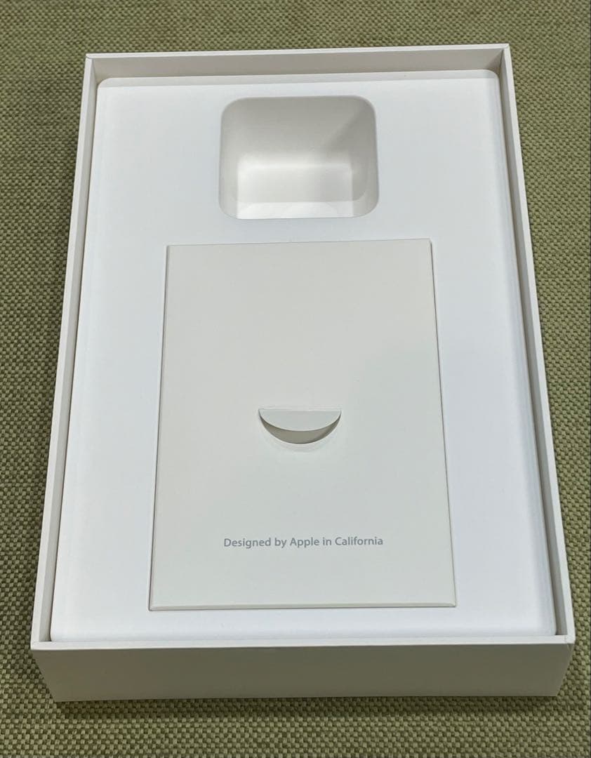 iPad本体 iPad mini 4 Wi-Fi+Cellular 16GB