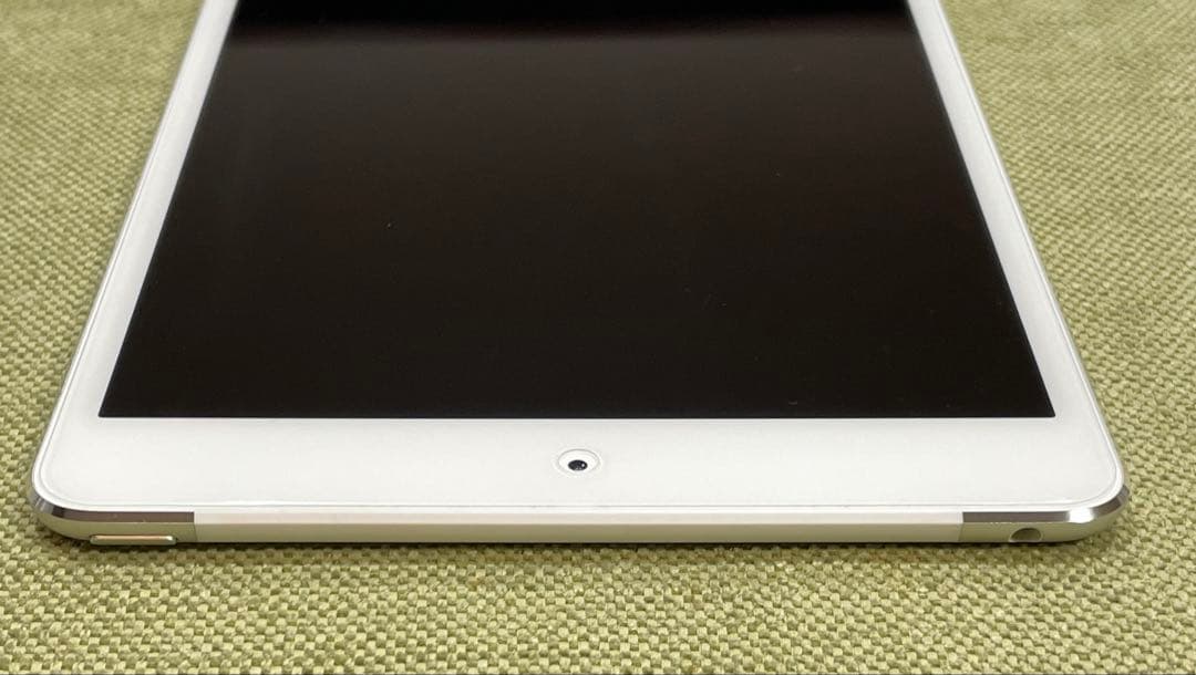 iPad本体 iPad mini 4 Wi-Fi+Cellular 16GB