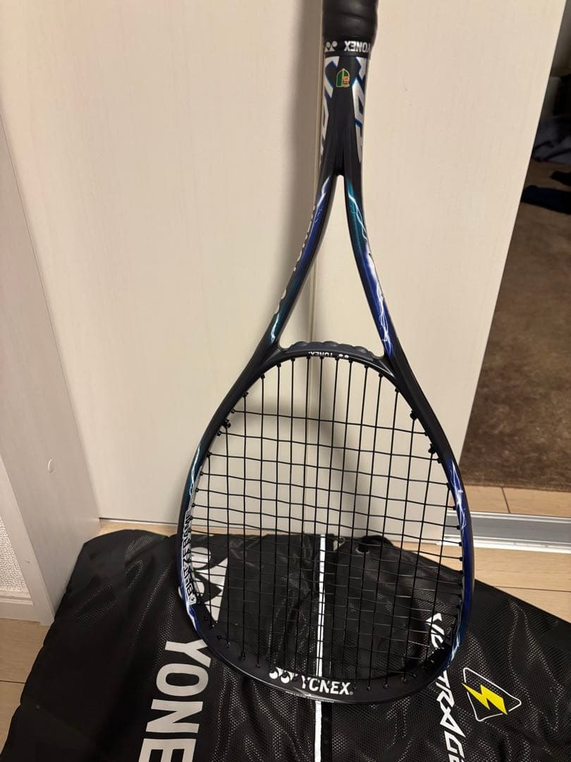 YONEX VOLTRAGE テニスラケット　後衛用