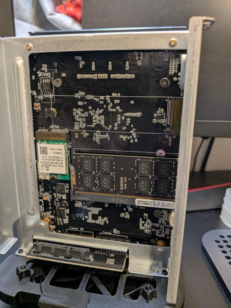 SZbox NAS向けミニpc N150 HDD2枚搭載可　省電力　静音