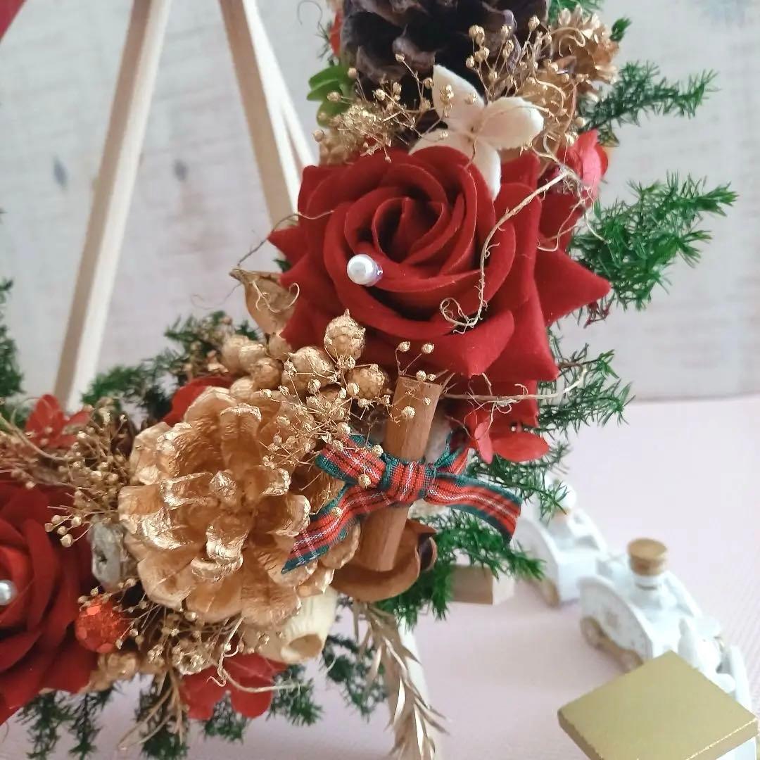 No127 どぉーんと大きめ❤︎赤バラと木の実のキラキラクリスマスリース