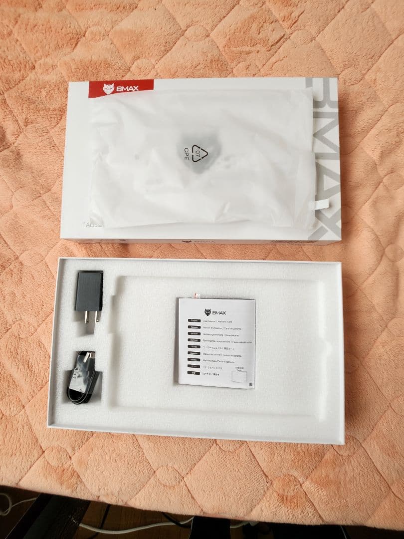 BMAX I11PLUS タブレット 10.4インチ SIMフリー おまけつき