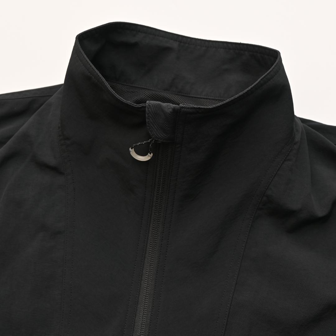 と*し様 Liberaiders ナイロン ウインドブレーカー M ブラック 黒