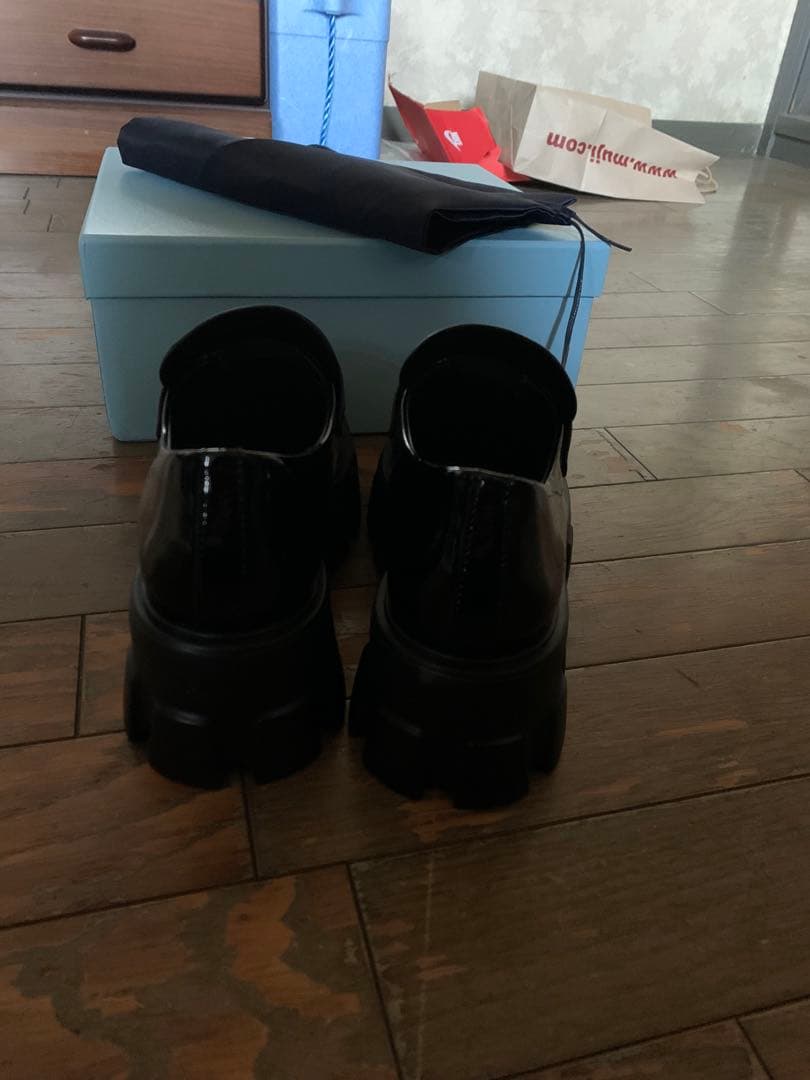 プラダ　パテントレザー　ブラッシュドレザー　モノリス　ローファー　36