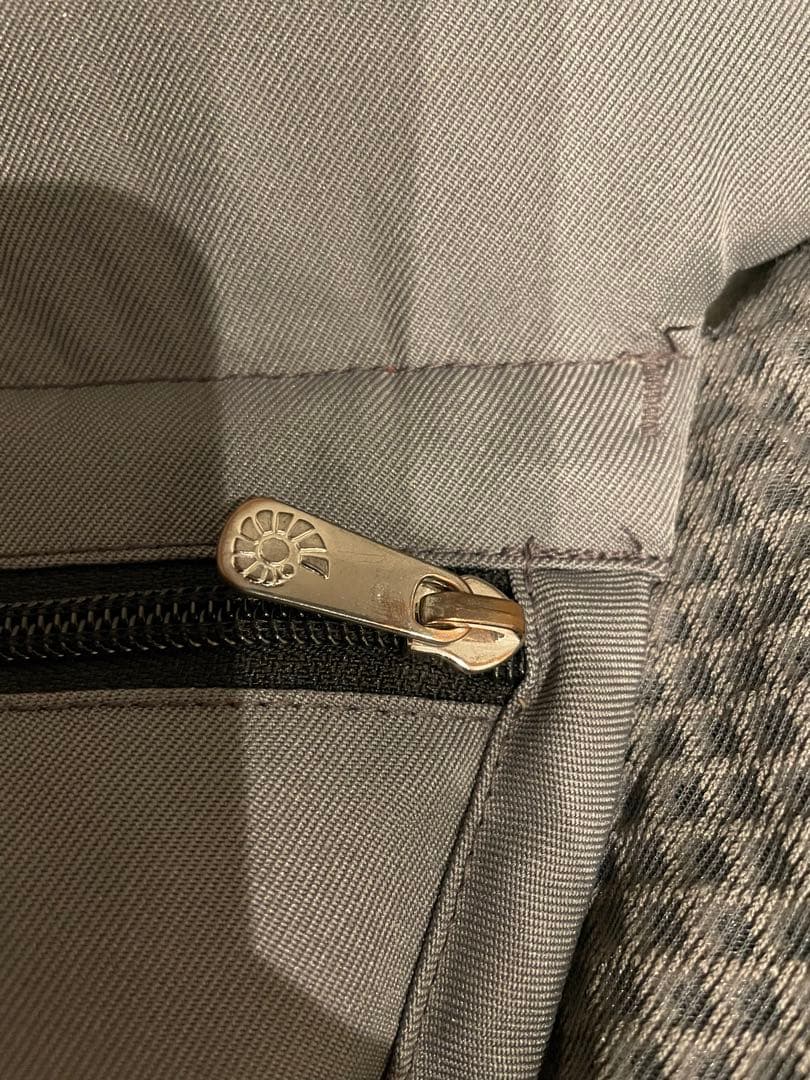 Ergobaby OMNI Bree グレー　未使用のポーチもあります