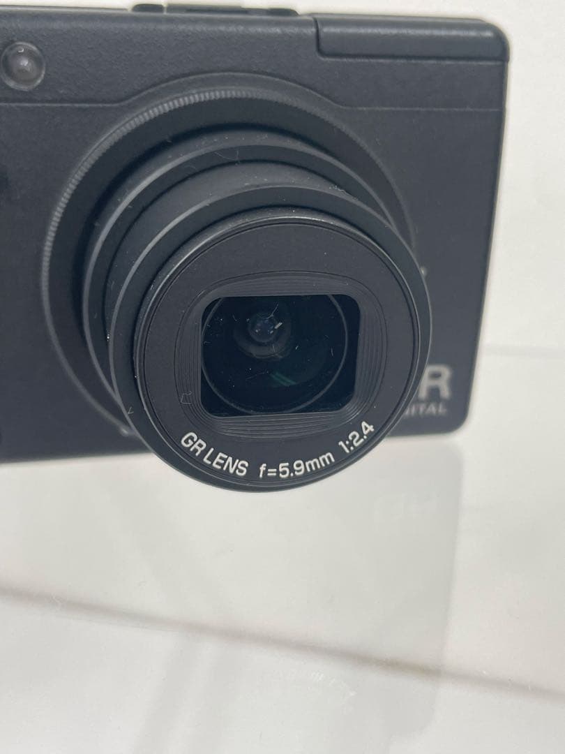 RICOH GR DIGITAL 2　コンパクトデジタルカメラ　オールドコンデジ