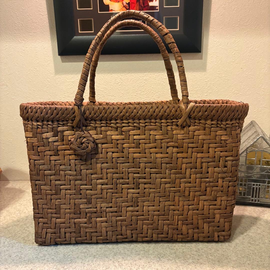 国産　山葡萄　手編み　かごバッグ①