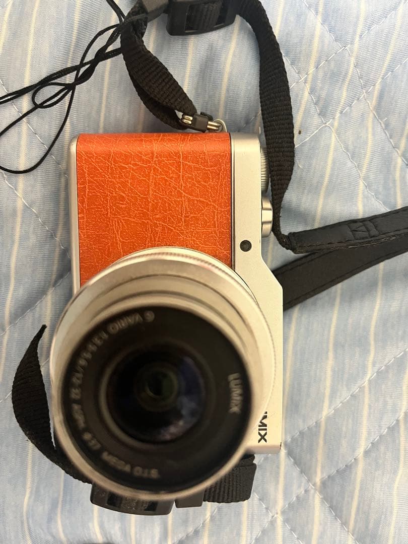 ［最終値下げ］DC-GF9 LUMIX ミラーレス一眼 オレンジ