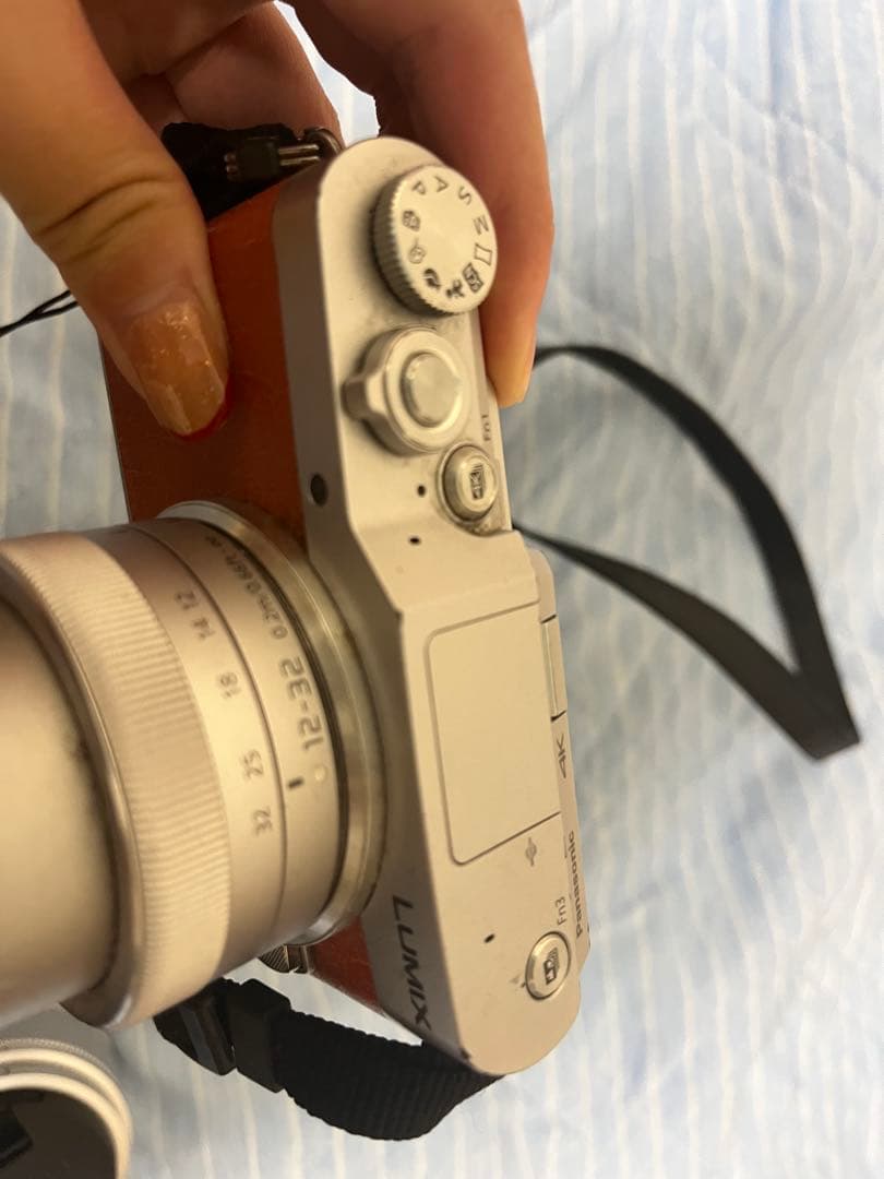 ［最終値下げ］DC-GF9 LUMIX ミラーレス一眼 オレンジ