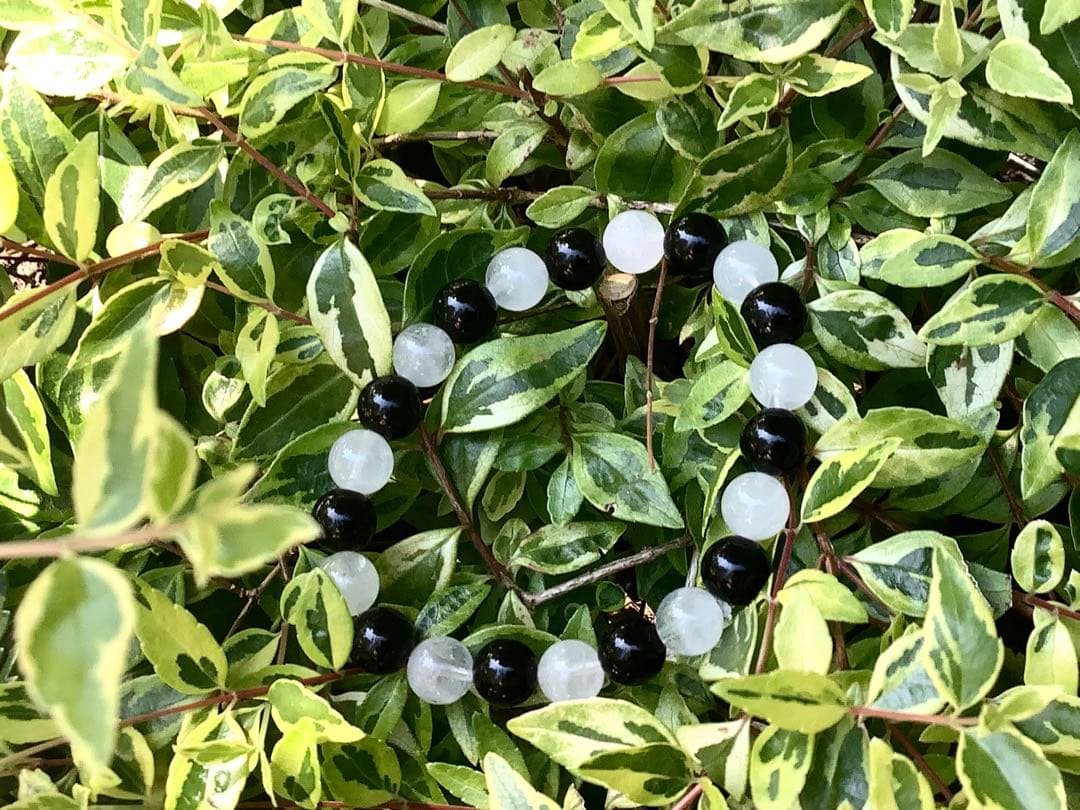 ✳希少貴重の黒平水晶*白黒ブレスレット‼️高品質を安価出品　おまとめ買い大歓迎‼️