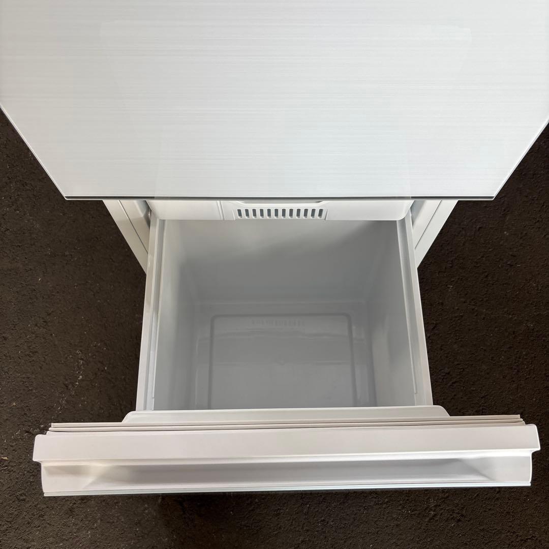 ハイセンス中古冷凍冷蔵庫135L2023年製 形名HR-G13C-W