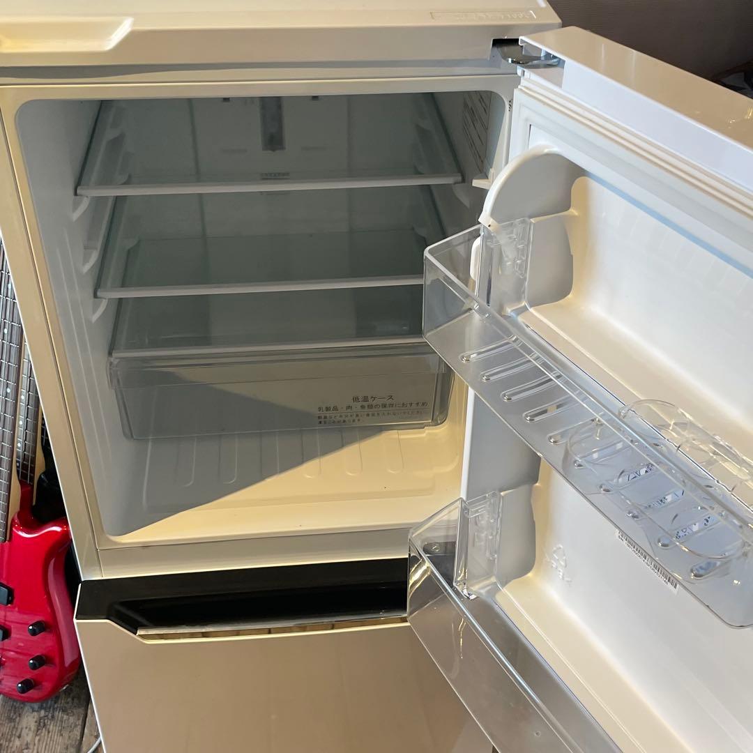 2019年製 Hisense 冷凍冷蔵庫 130L HR-D1302 冷蔵庫