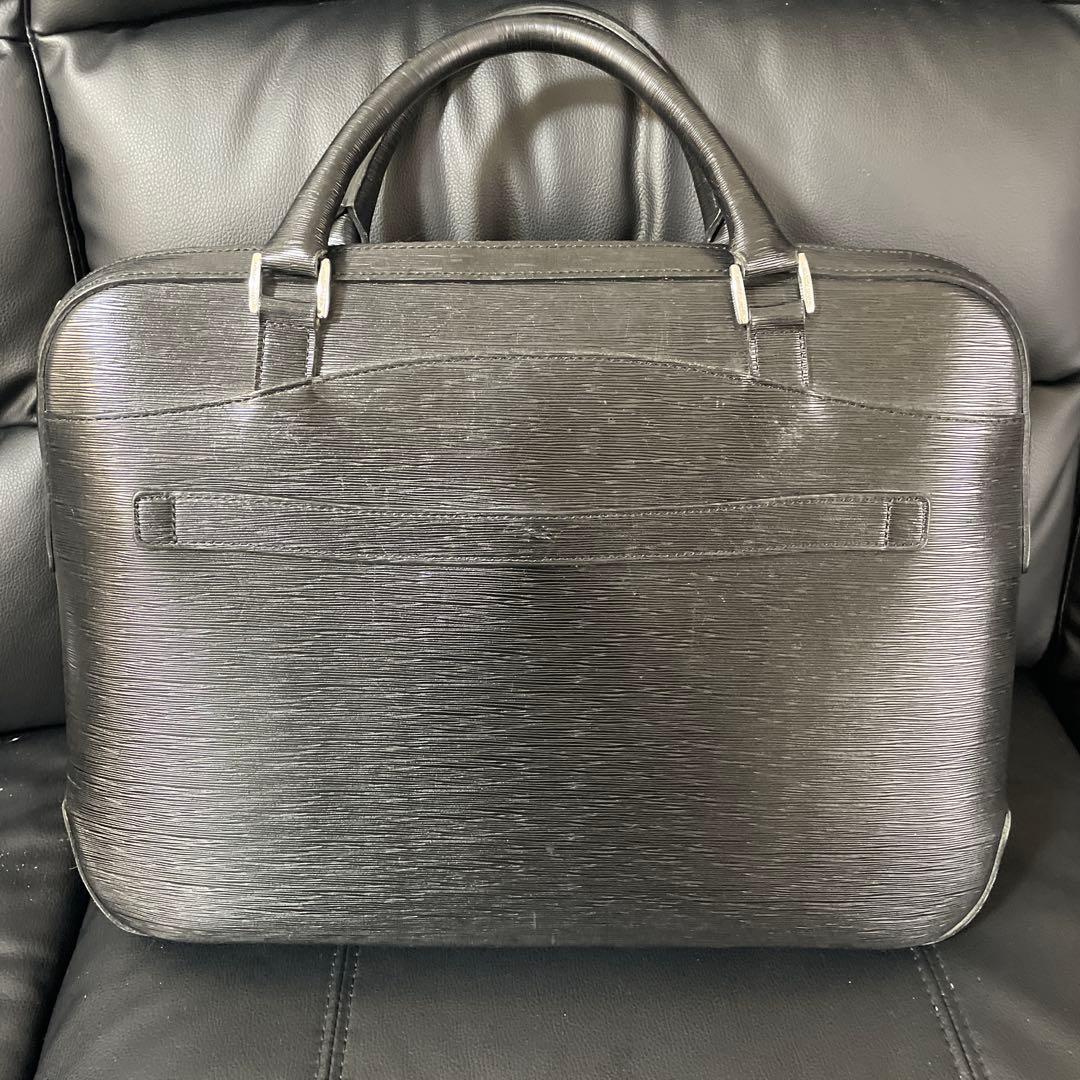 り*た様 ペッレモルビダ キャピターノ ブリーフケース ビジネスバッグ