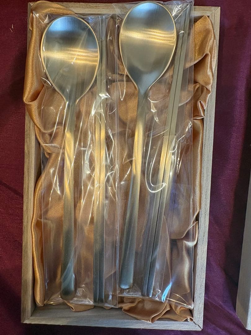 未使用 韓国伝統真鍮食器　箸 スプーン フォーク お茶碗 蓋 お皿 おちょこ