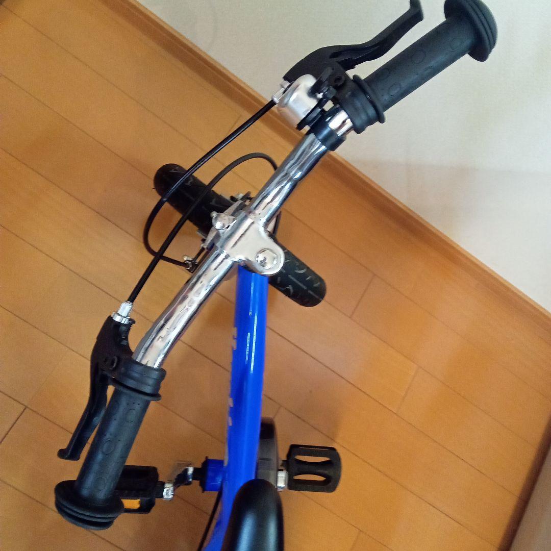 【美品】vitamin i factory へんしんバイク12インチ　青