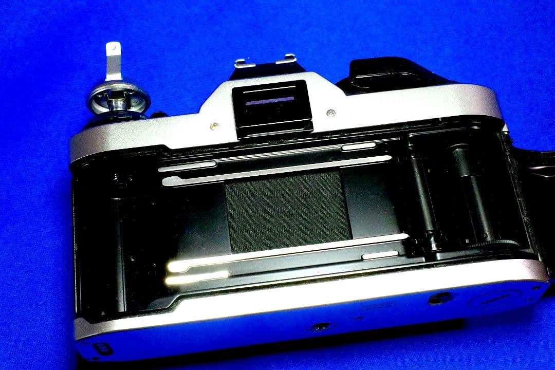 フィルムカメラ Canon AE-1 Program + New FD mm/F