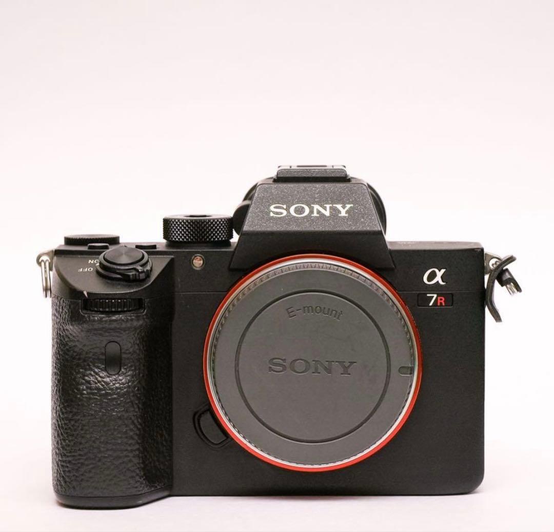 Sony α7R III ミラーレス一眼