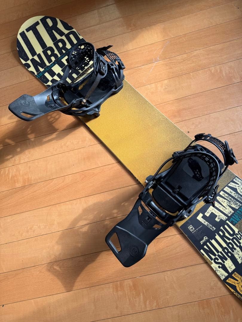 【札幌直接受取り限定】スノーボード3点セット　ブーツ サロモン 28cm