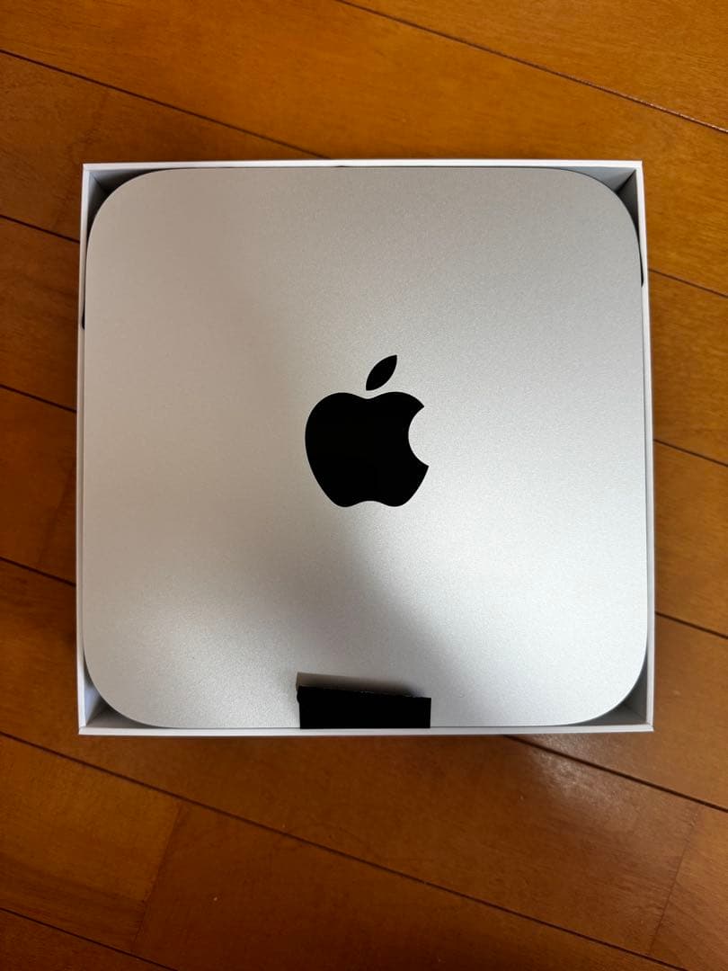 Apple M2 （2023）Mac mini 8GBメモリ　256GBSSD