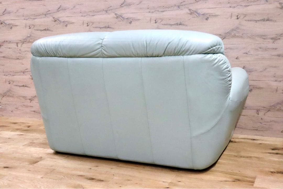 GMFK763B○Chateau d'Ax / シャトーダックス 2人掛けソファ