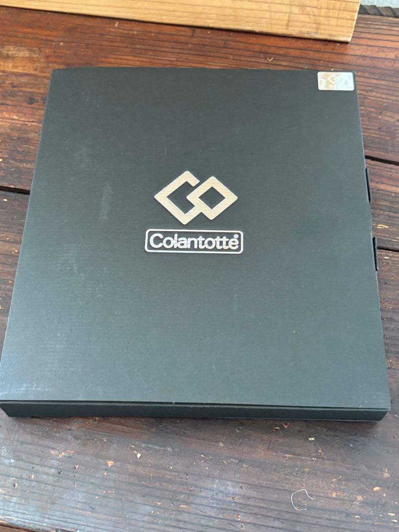 コラントッテTAOスリムAURAminiネックレス ゴールドブラック トップのみ