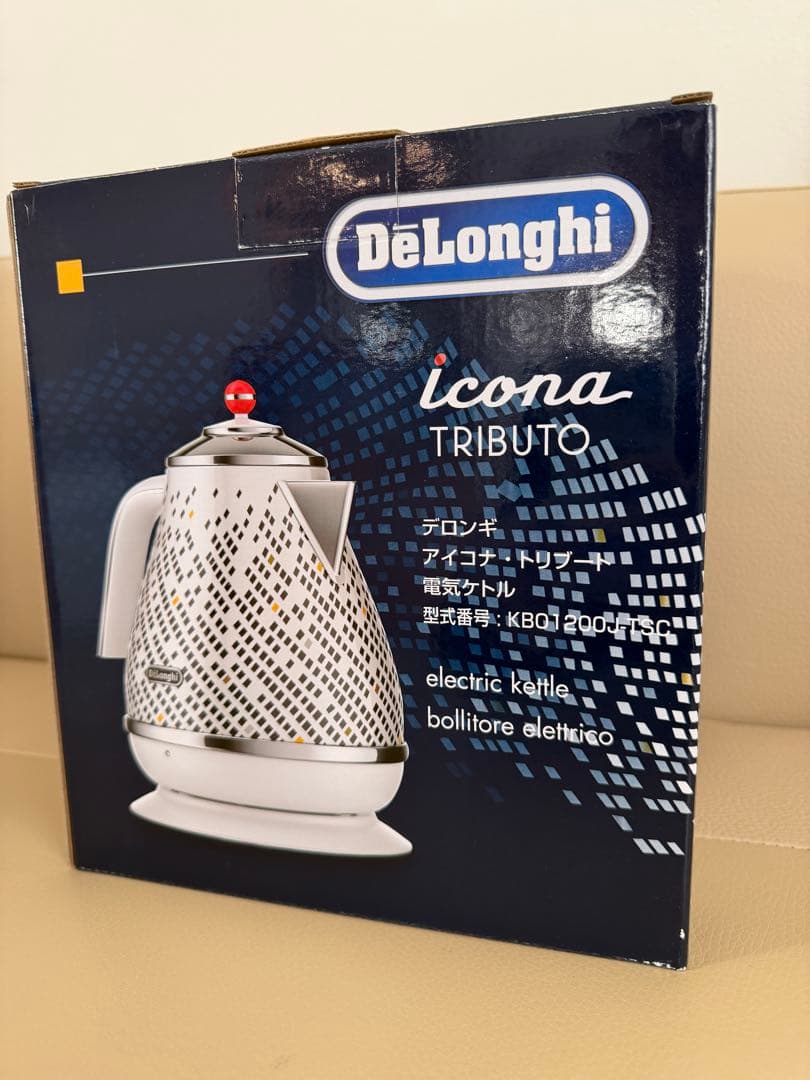 【新品未開封】 デロンギ アイコナ・トリブート セレニタ　日本限定色の電気ケトル