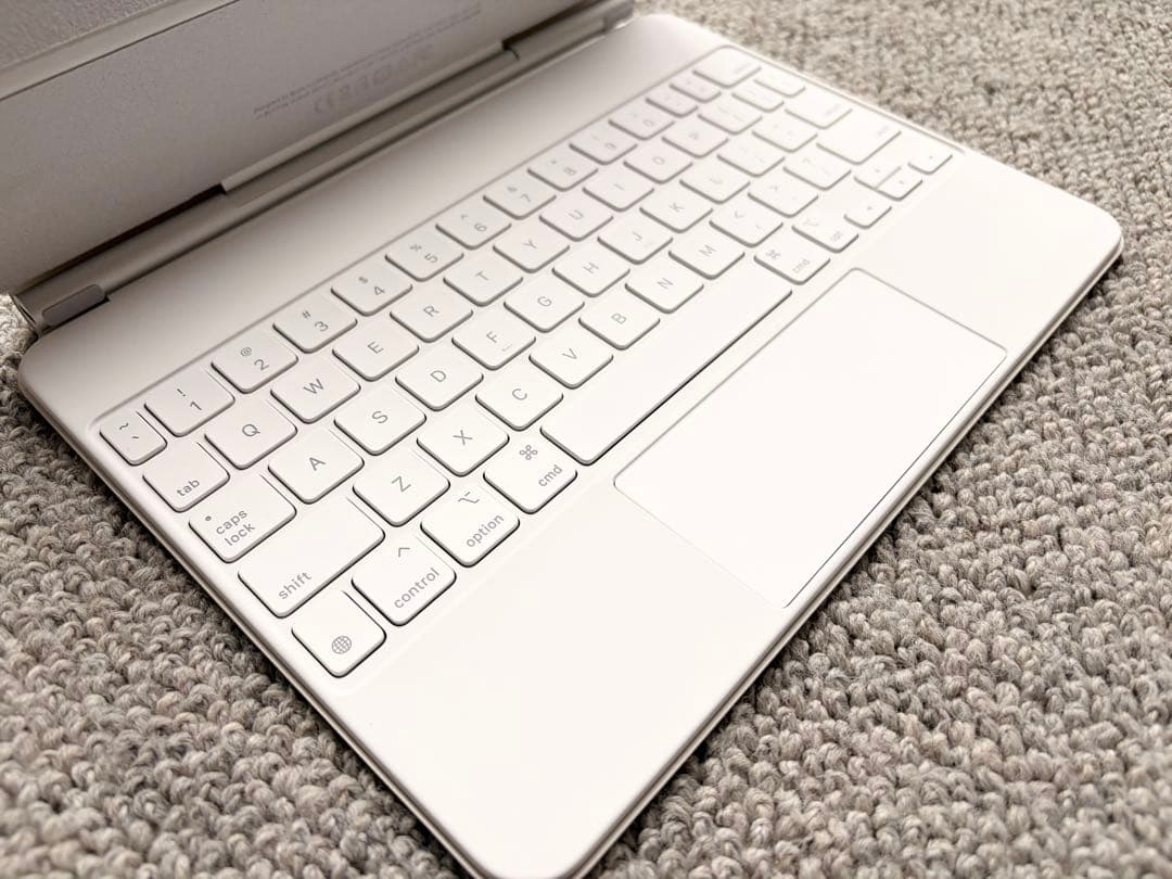 純正 Apple iPad 11インチ用Magic Keyboard US