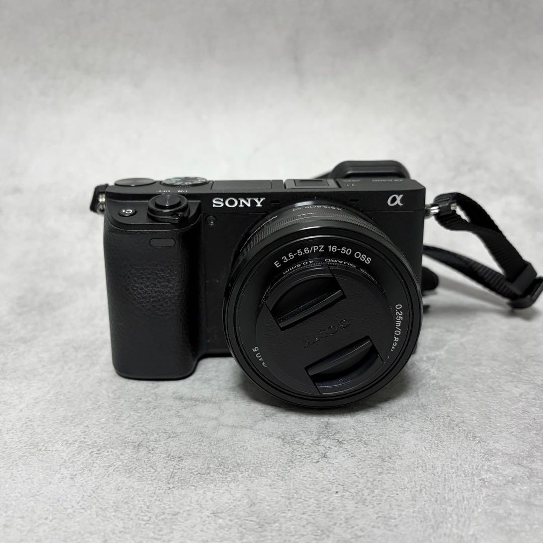 【値下げ】SONY α6400 ダブルキットレンズ　収納ケース付き