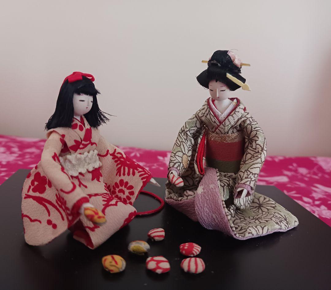 芦屋 ちぐさ人形「お手玉遊び」