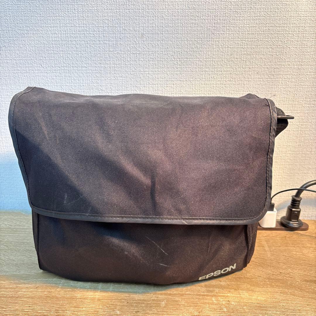 EPSON EB-S02 プロジェクター本体