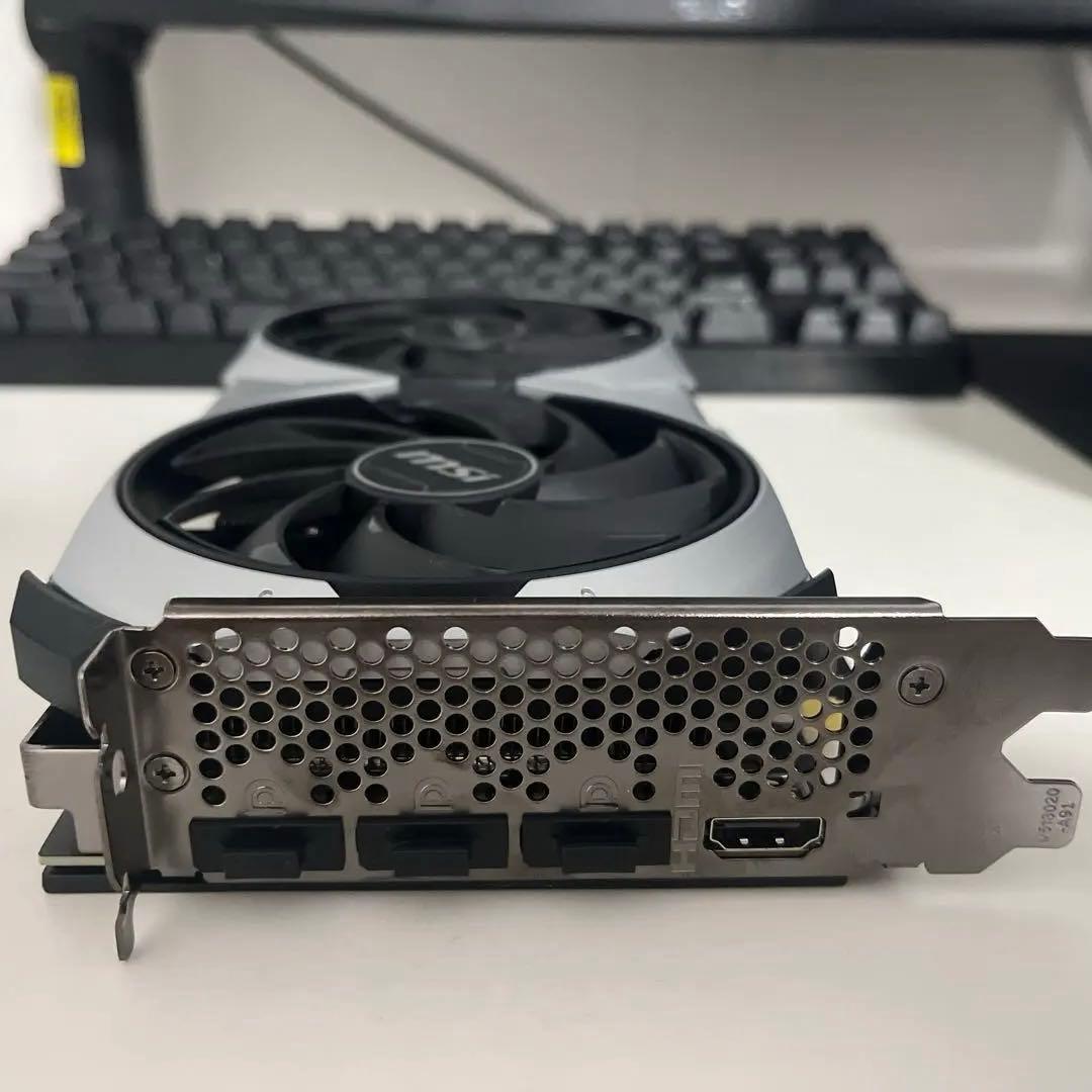 グラフィックボード・グラボ・ビデオカード MSI GeForce RTX4070 SUPER VENTUS 2X OC