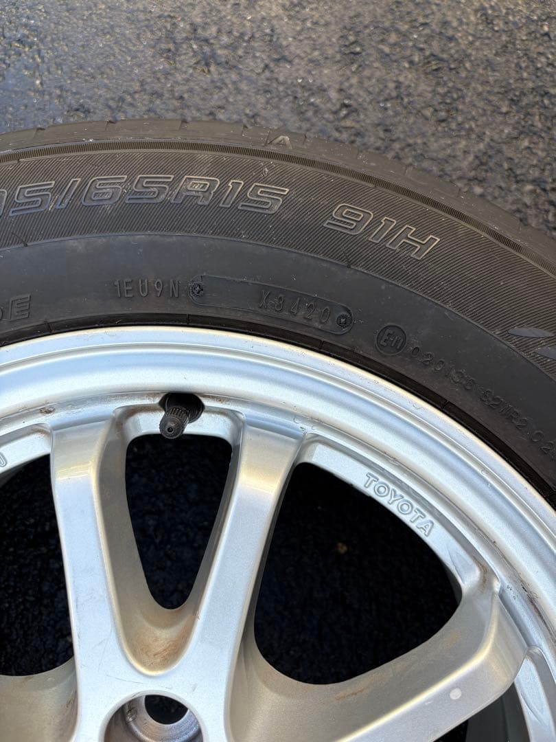 タイヤホイールセットプリウス純正195/65R15DUNLOP