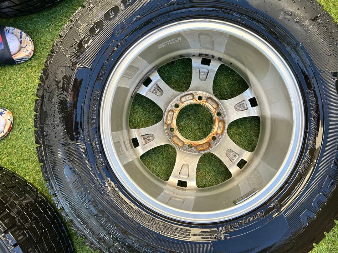 265/70R17　KEELER　スタッドレス　アイスナビSUV　サーフ　プラド