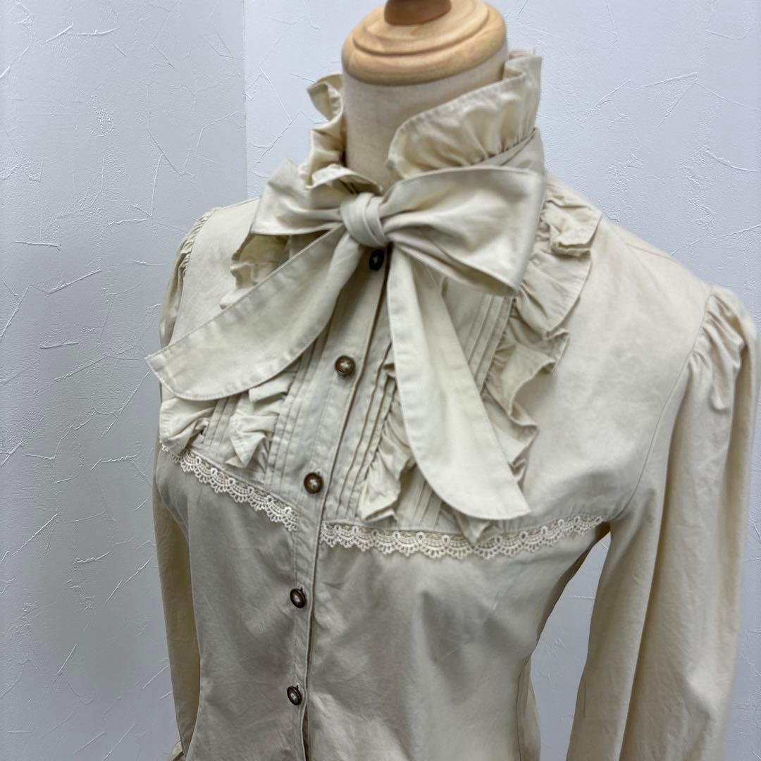 ヴィクトリアンメイデン　スタンドカラー　フリル　ブラウス　シナモン　ベージュ