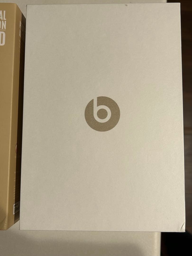 beats solo2 ビーツ　ヘッドホン　ヘッドフォン　ビーツソロ2