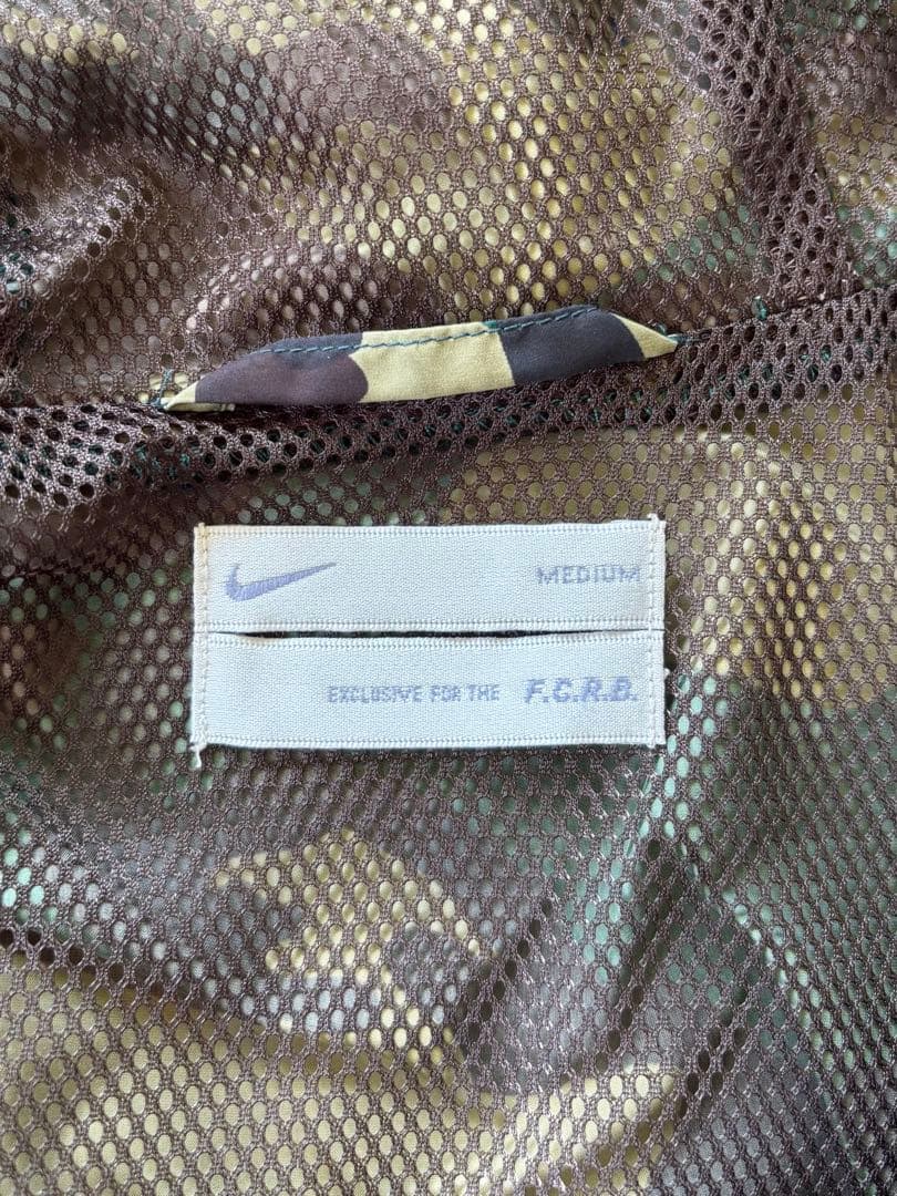 F.C.R.B. NIKE ブリストル　カモフラ　パーカー　Mサイズ