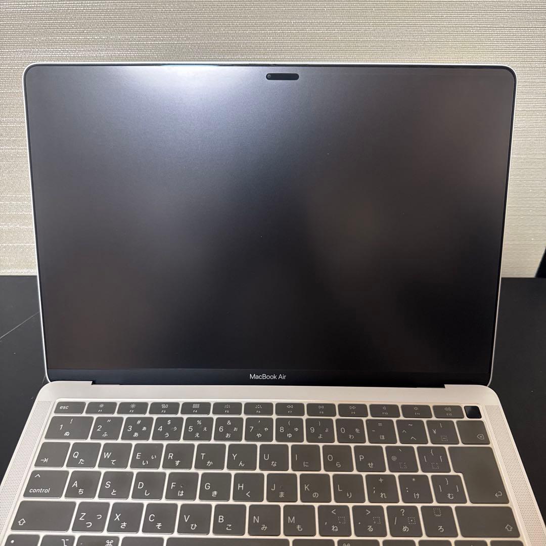 【初期化済・美品】MacBook Air 2019 13インチ i5 128GB