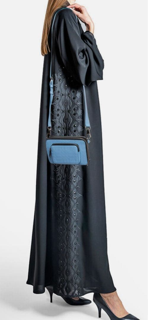 未使用　バーバリーロンドン ユニセックス水色 クロスボディバッグ