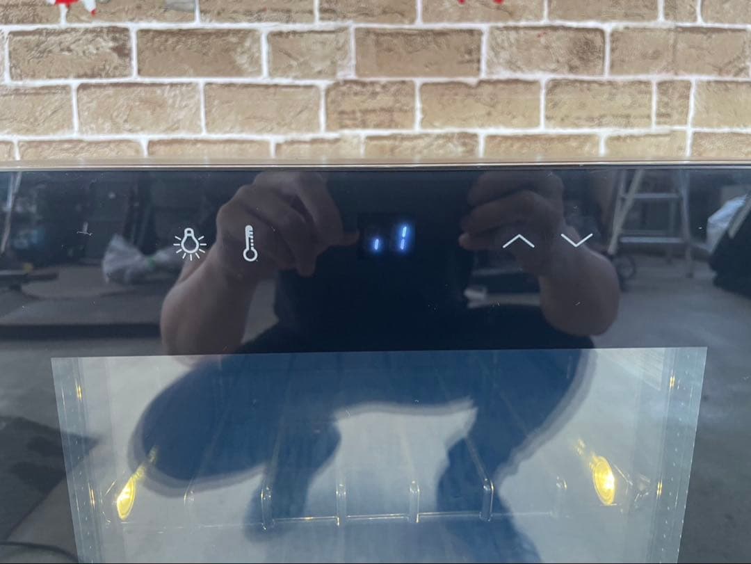 フォルスタージャパン　FJN-60G 18本収納　ワインセラー