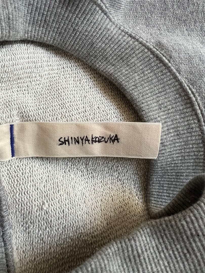 トップス SHINYA KOZUKA ordinary giant crew