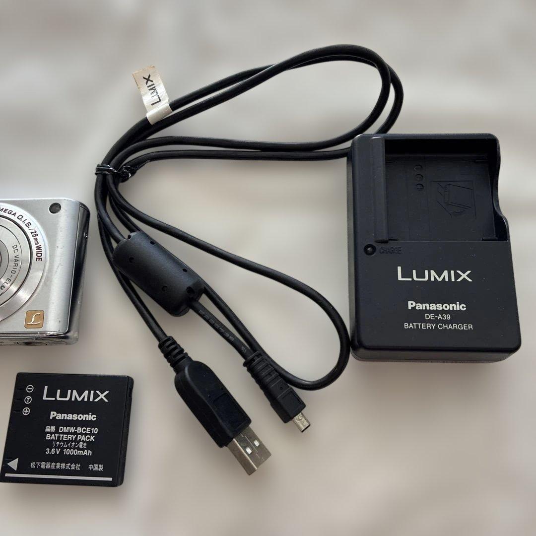 LUMIX コンパクトデジタルカメラ DMC-FX30