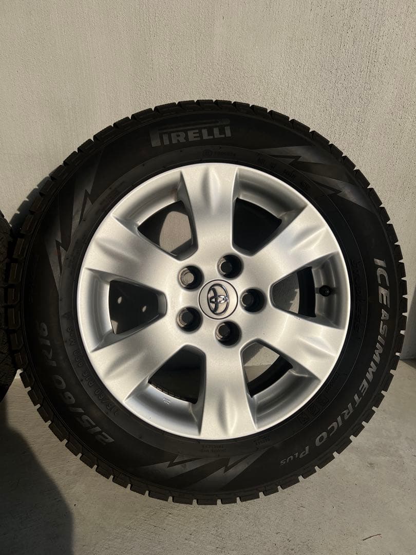 トヨタ　マークXジオ　純正ホイール　215/60R16 スタッドレス