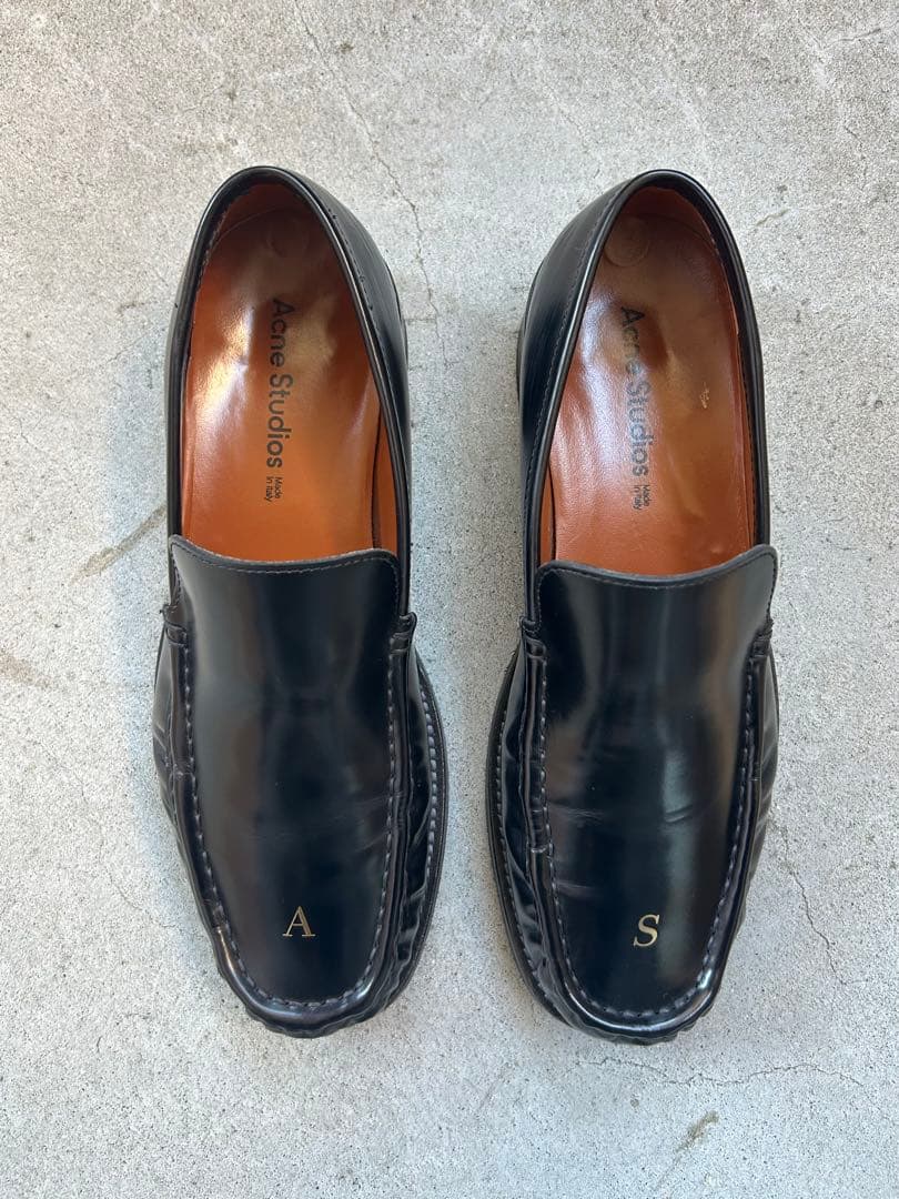 靴 Acne Studios Black Leather Loafers 41